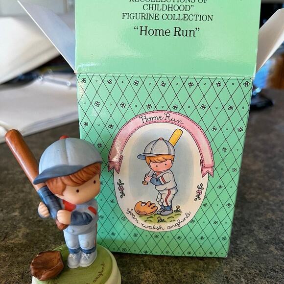 Avon 1987 “Home Run” figurine - Picture 2 of 6